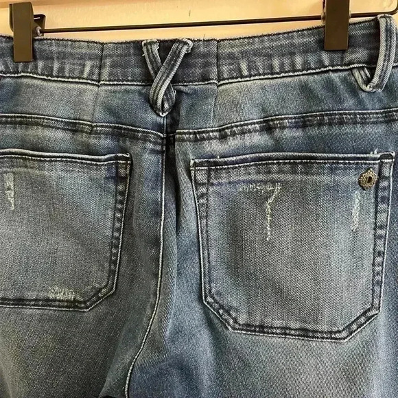 Democracy AB Technology Size 2 - Picture 7 of 7